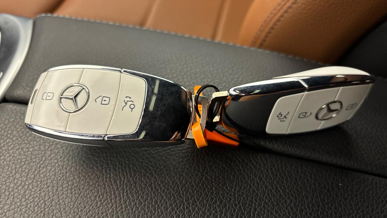 Mercedes Classe GLC Coupe 300e Business Line 4Matic Business Line - Image 15