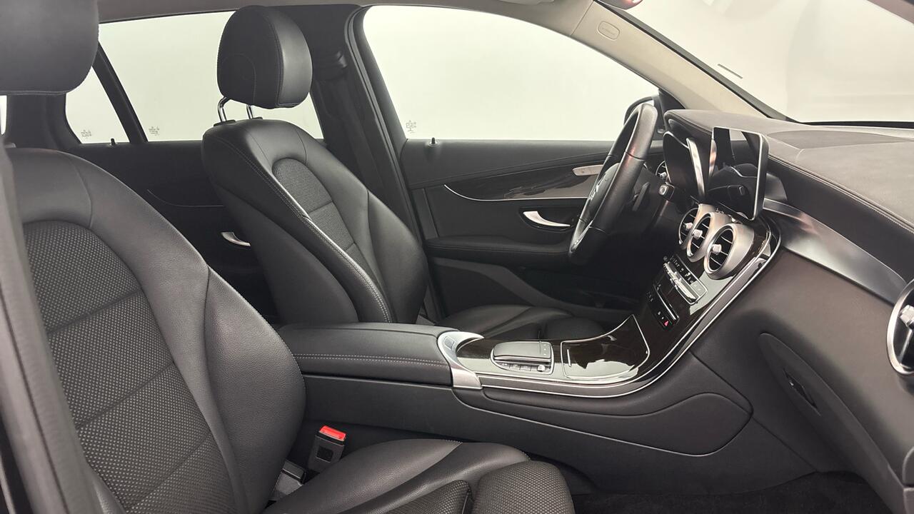 Mercedes Classe GLC 300e Business Line 4Matic Business Line - Image 15