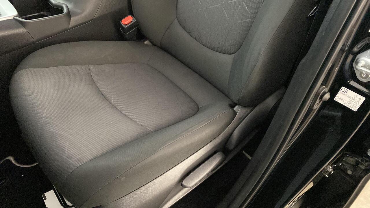 Toyota RAV4 Hybride 2WD Dynamic Business Beyond Zero Dynamic Business Beyond Zero - Image 12