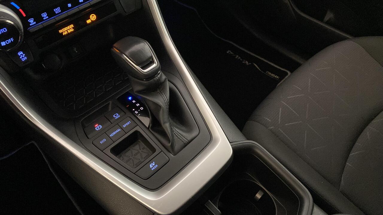 Toyota RAV4 Hybride 2WD Dynamic Business Beyond Zero Dynamic Business Beyond Zero - Image 15