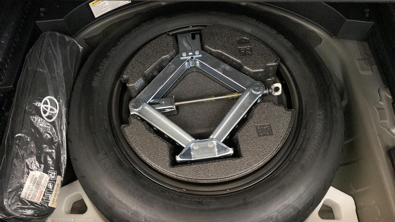 Toyota RAV4 Hybride 2WD Dynamic Business Beyond Zero Dynamic Business Beyond Zero - Image 18