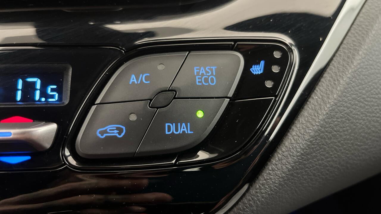 Toyota C-HR DYNAMIC BUSINESS 2.0 HYBRIDE 184 DYNAMIC BUSINESS - Image 19