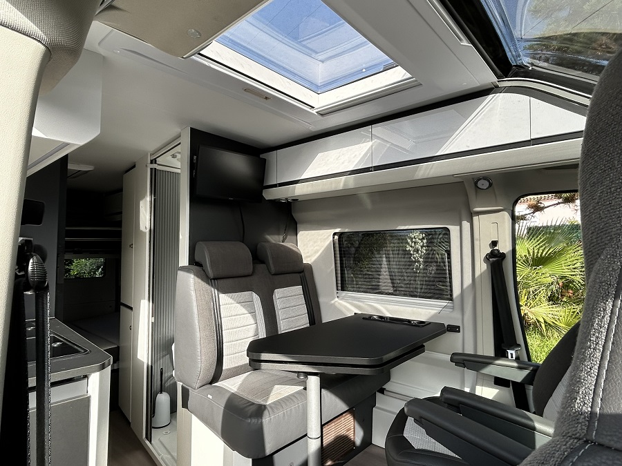 Adria TWIN 640 FAMILY SUPRÊME Suprême - Image 5