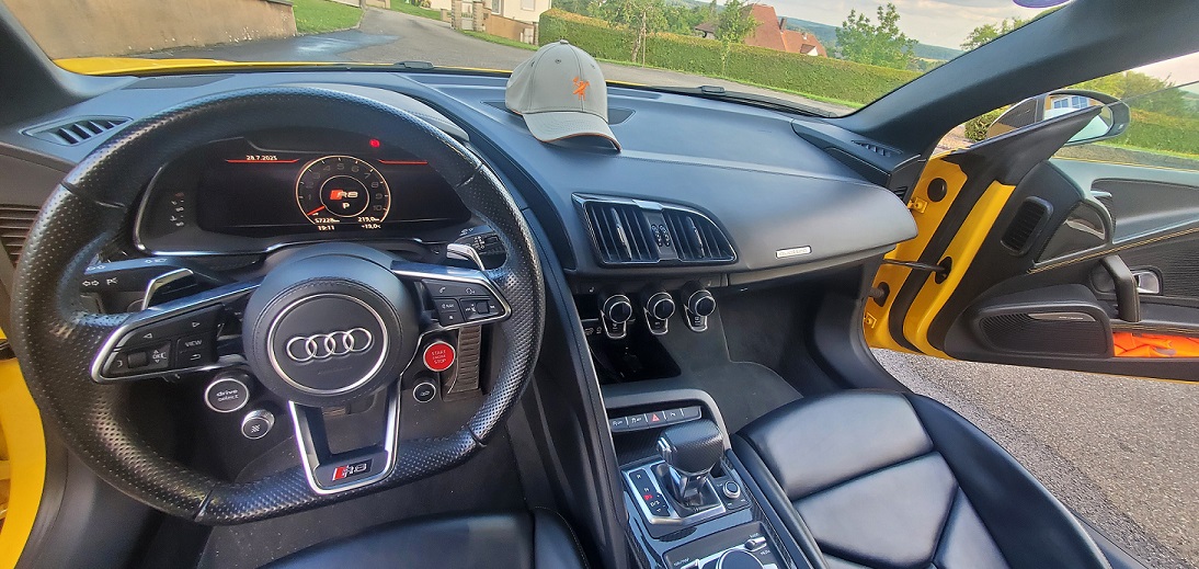 Audi R8 SPYDER S tronic 7 Quattro - Image 3