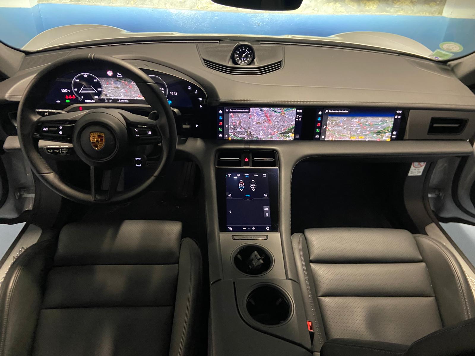 Porsche TAYCAN PERFORMANCE