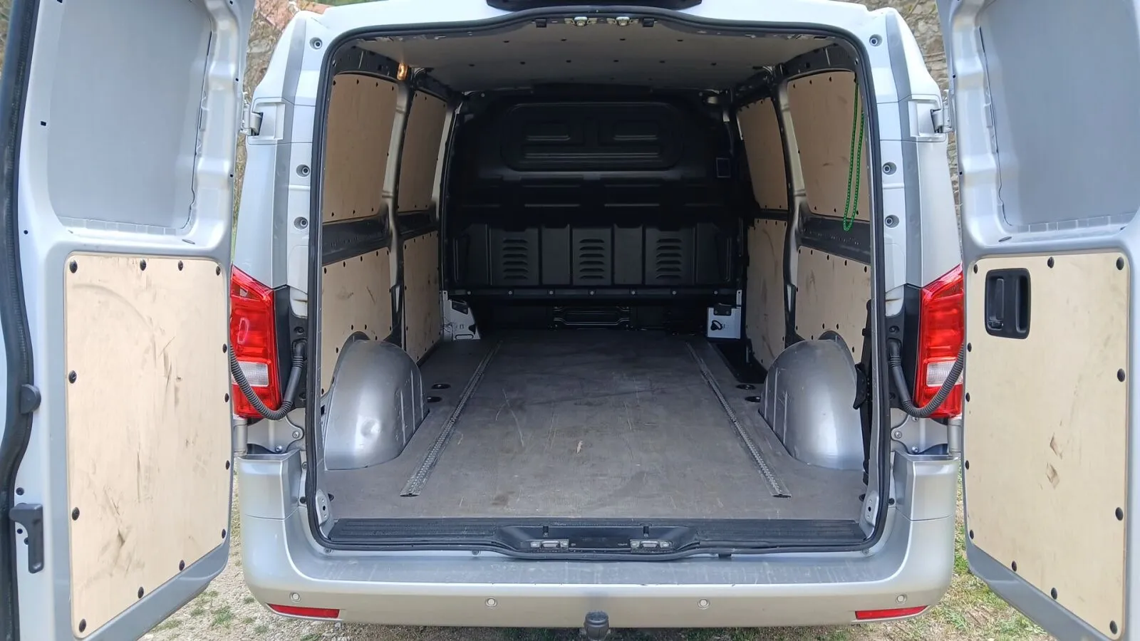 MERCEDES-BENZ Vito Select - Image 11