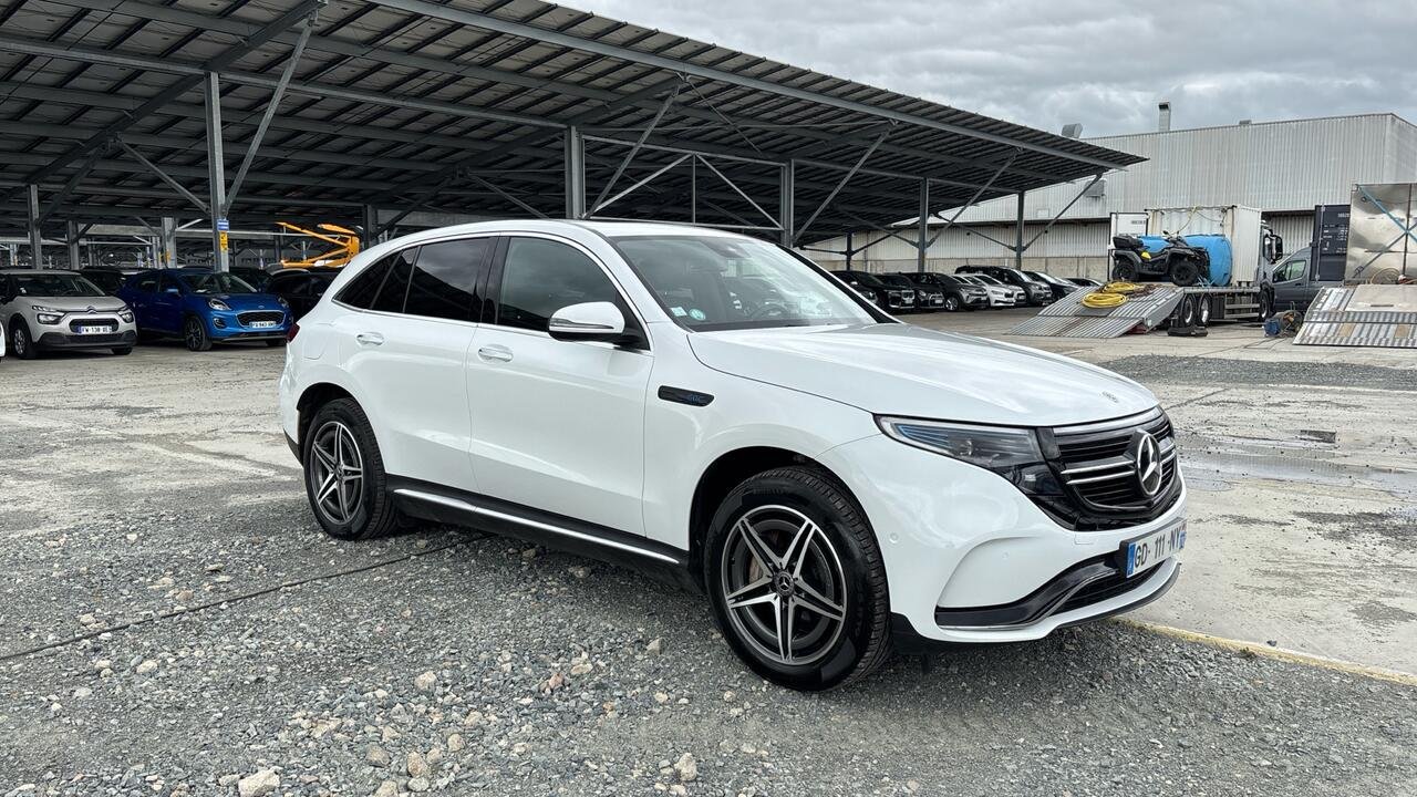 Mercedes EQC 400 AMG LINE 4MATIC - Image 3