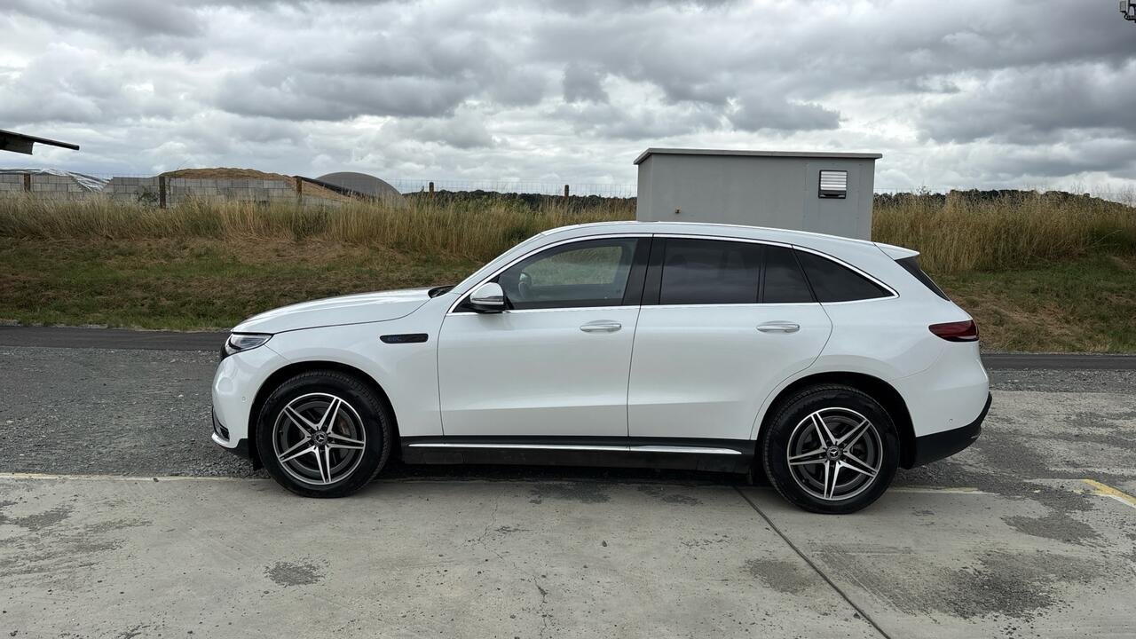 Mercedes EQC 400 AMG LINE 4MATIC - Image 5
