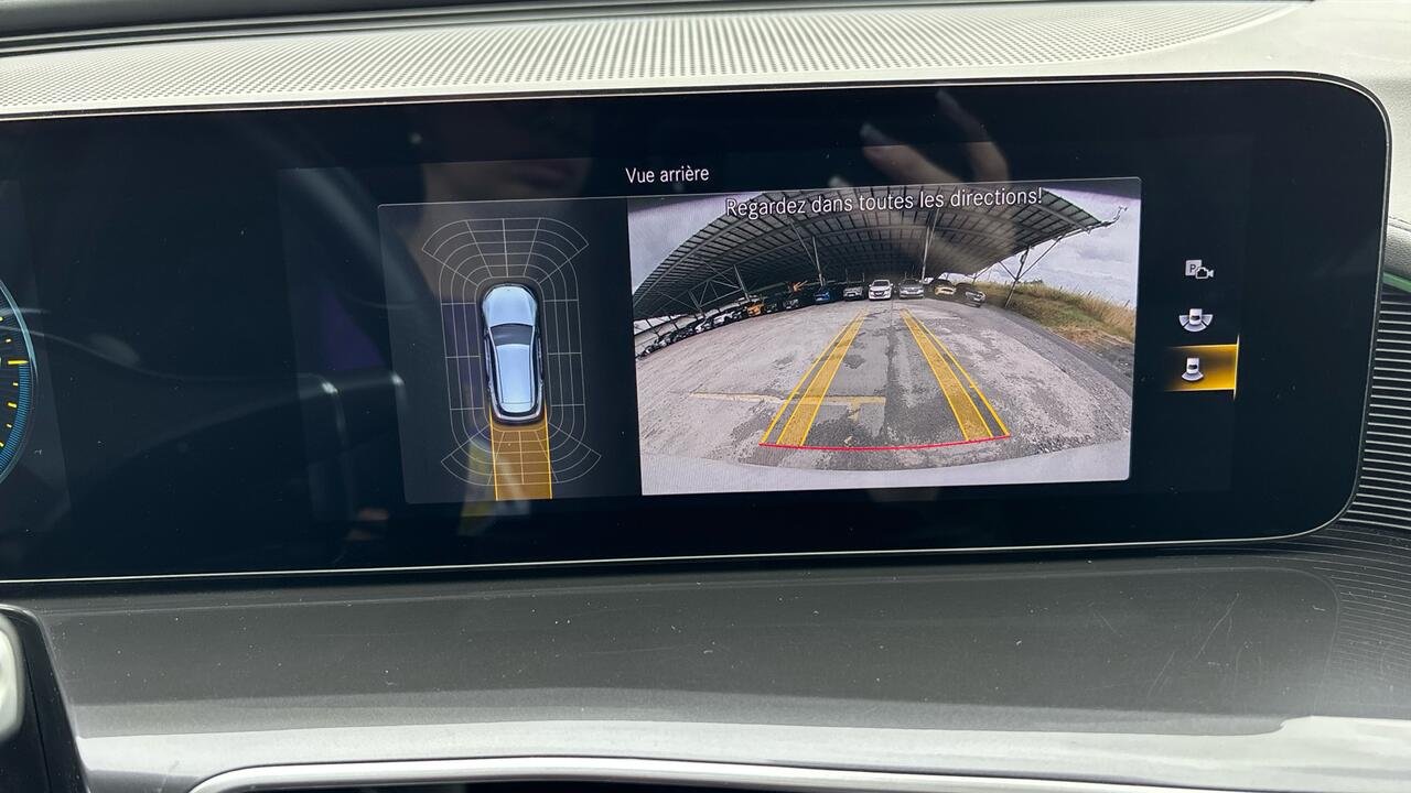 MERCEDES-BENZ EQC  400 AMG LINE 4MATIC   - Image 33