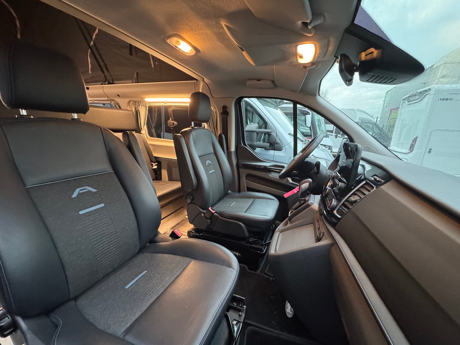 Ford Transit Custom  Nugget plus - Image 11