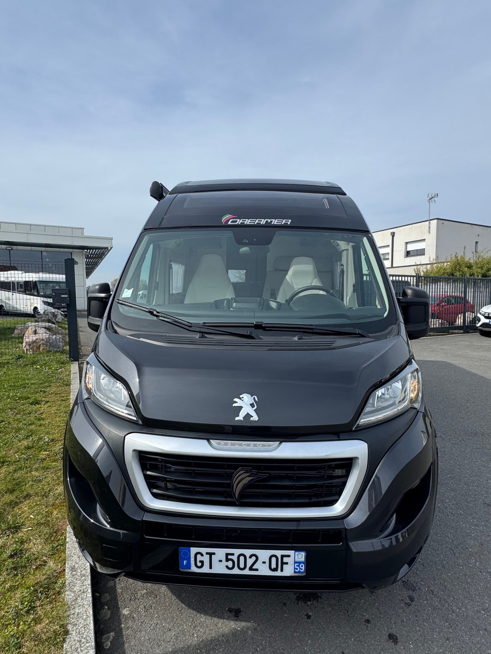 Peugeot BOXER 2,2L Dreamer D43 UP ADDICT  - Image 1
