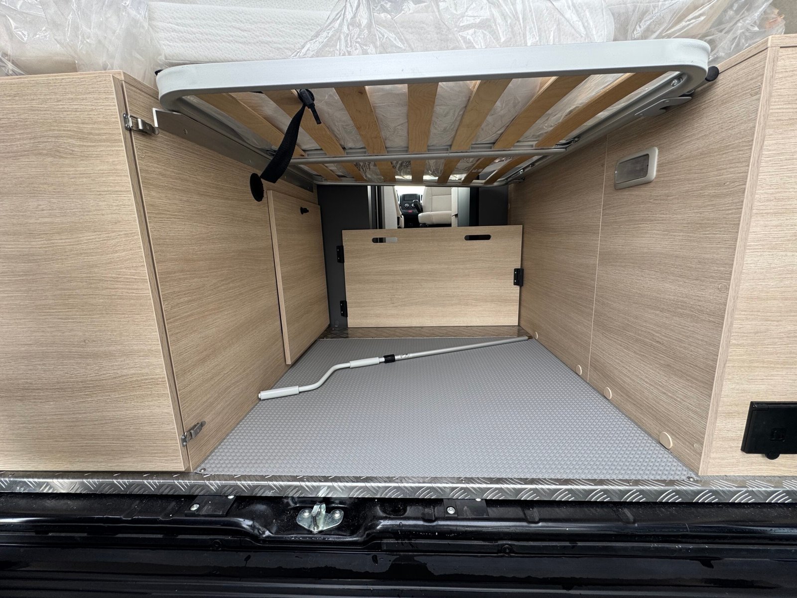Peugeot BOXER 2,2L Dreamer D43 UP ADDICT  - Image 22