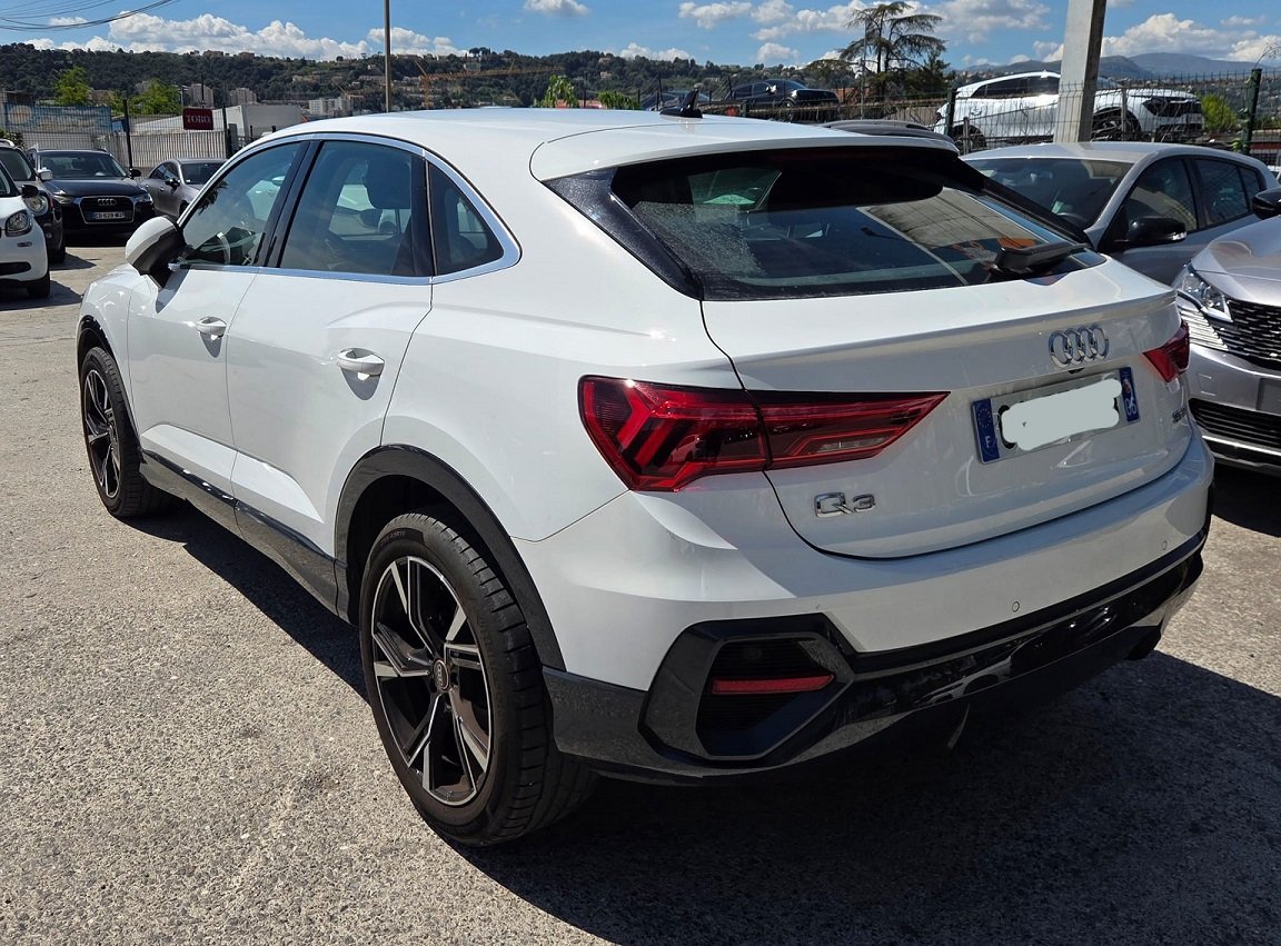 Audi Q3  Sportback 35 TDI 150ch Design S tronic 7 - Image 2